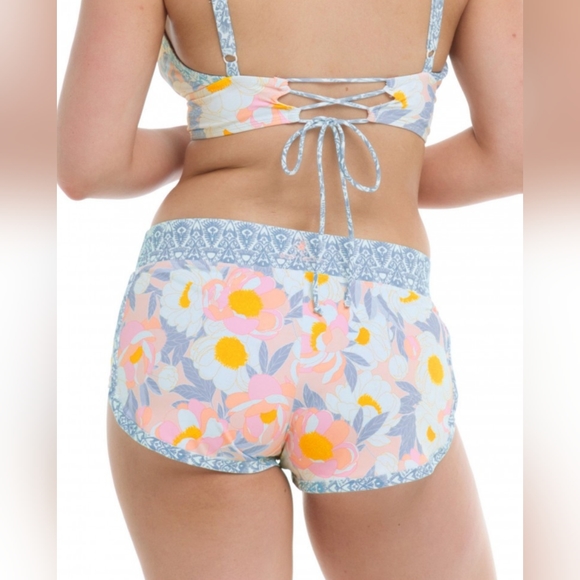 Body Glove shorts. Size L. - Picture 7 of 10